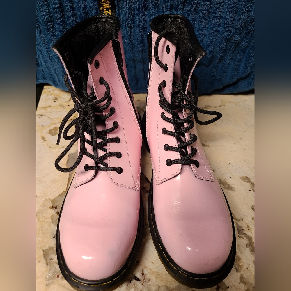 Pale Pink Patent Leather Dr. Martens Delaney 1003 Boots, Size 6.